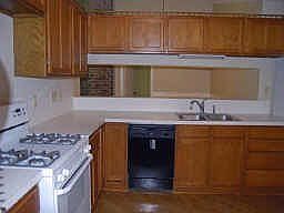 4th image of 20030 Crazy Horse Circle Dr