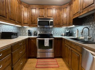 220 Pinewood Ln #B4, Ketchum, ID 83340