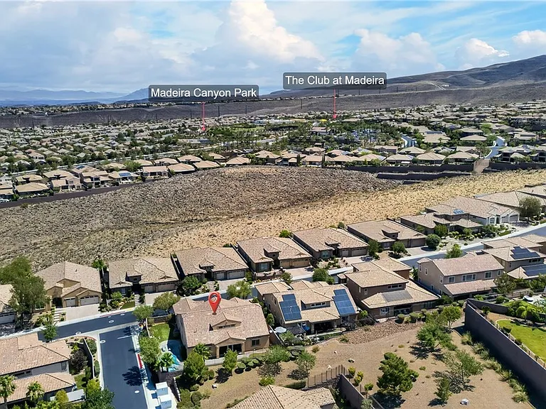 2852 Josephine Dr — Photo 46