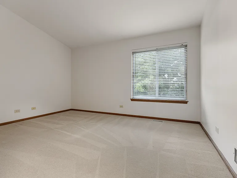 1791 Barnhill Dr — Photo 12