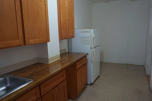 Rented by Century Homes Realty Group LLC | media 9