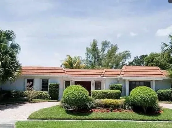 (undisclosed Address), Miami, FL 33180