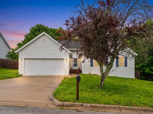 213 Daless Court, Hollister, MO 65672