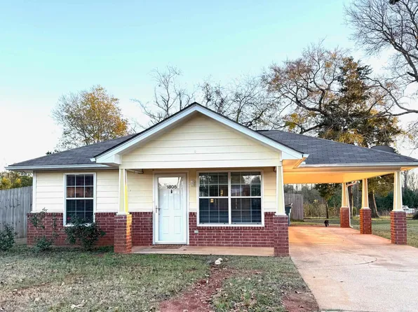 1805 Park Lane Cir, Jacksonville, TX 75766