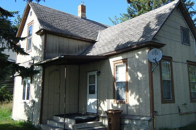 2nd image of 107 E Ash Ave