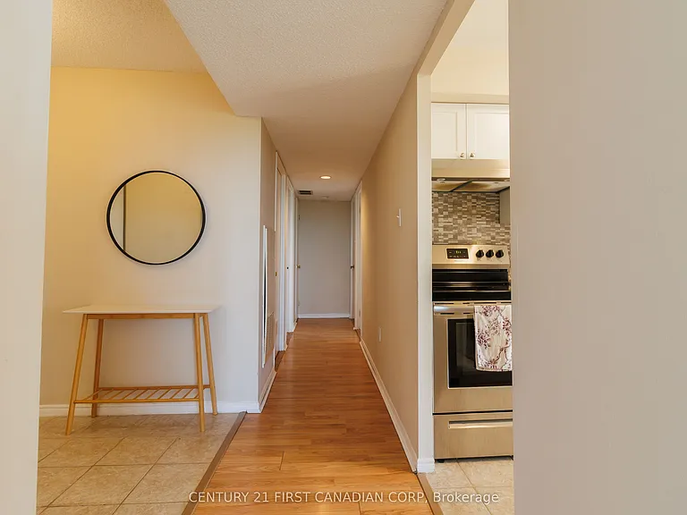 30 Chapman Ct #1001 — Photo 22
