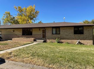 814 Willow Valley Dr, Lamar, CO 81052
