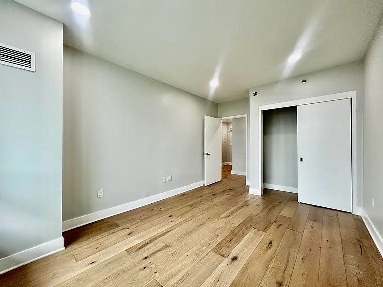 20 Newport Pkwy #2505 — Photo 16