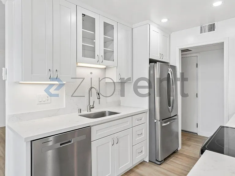 183 Del Medio Ave #103 — Photo 11
