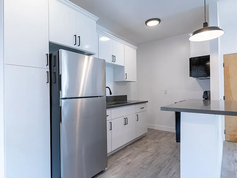 3048 W 12th Street — Photo 29