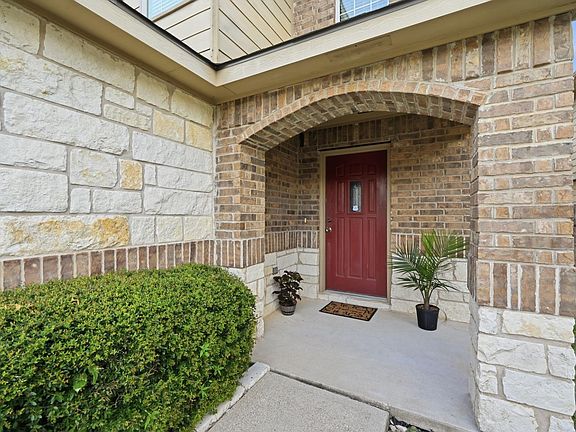 3rd image of 11313 Hill Stable Ct