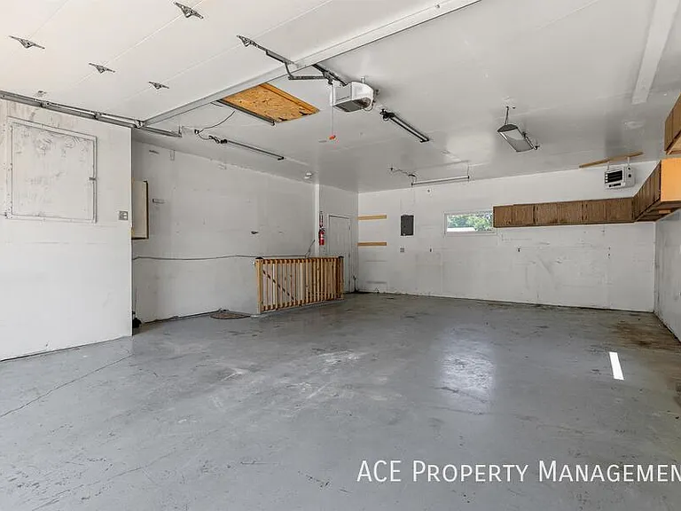 4430 Steeler Ln — Photo 14