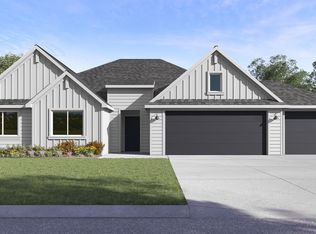 560 Davis Mountain Dr, Lockhart, TX 78644