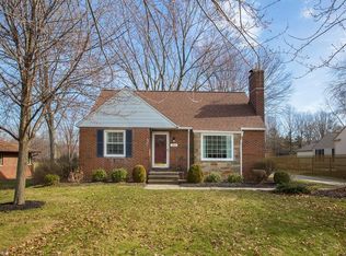 1825 Clague Rd, Westlake, OH 44145