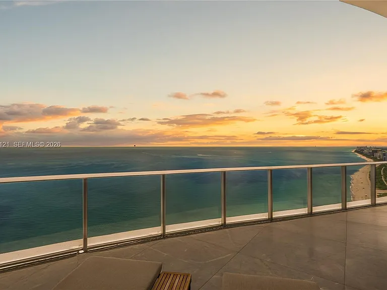 15701 Collins Ave #4802 — Photo 14