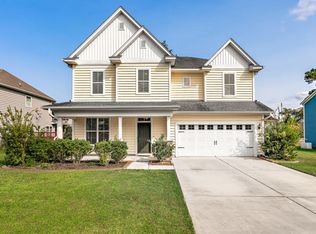 212 Devonshire Dr, Moncks Corner, SC 29461