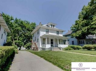 2322 S 33rd St, Omaha, NE 68105