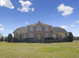 150 Green Forest Cir, Dunn, NC 28334