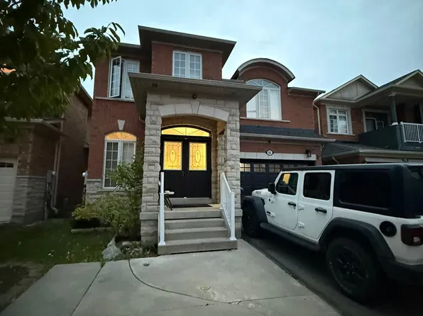 41 Cape Dorset Cres, Brampton, ON L6R 3K9