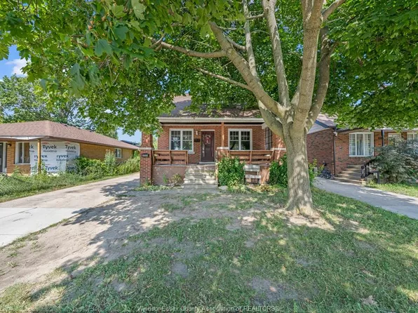 1356 Pillette Rd, Windsor, ON N8Y 3B9