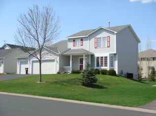 550 Falcon Ridge Rd, Woodbury, MN 55125