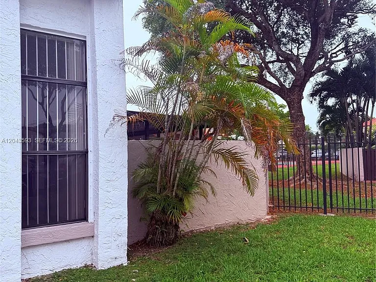 9909 NW 9th Street Cir #4-3 — Photo 7