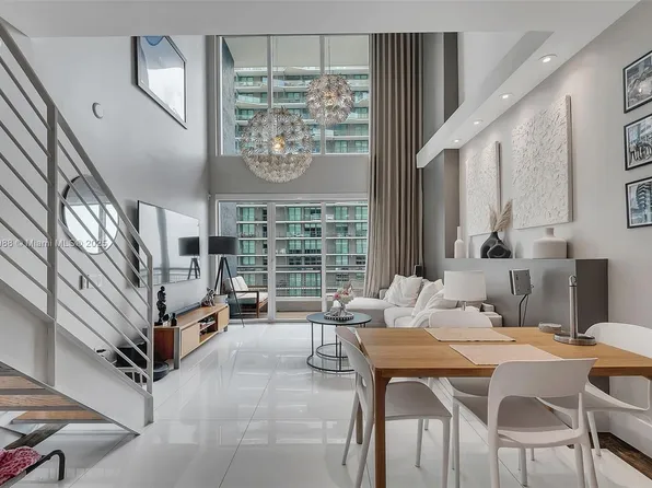 60 SW 13th St APT 3610, Miami, FL 33130