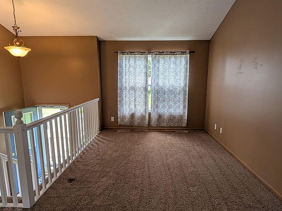 5th image of 17813 Margo St