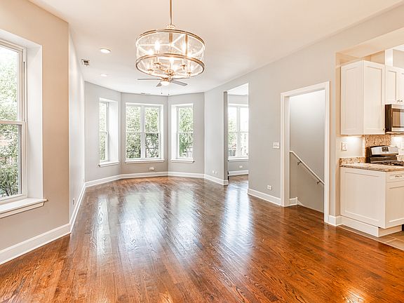 5th image of 1527 S Central Park Ave #2