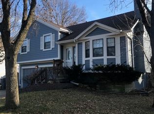 1209 E Butterfield Pl, Olathe, KS 66062