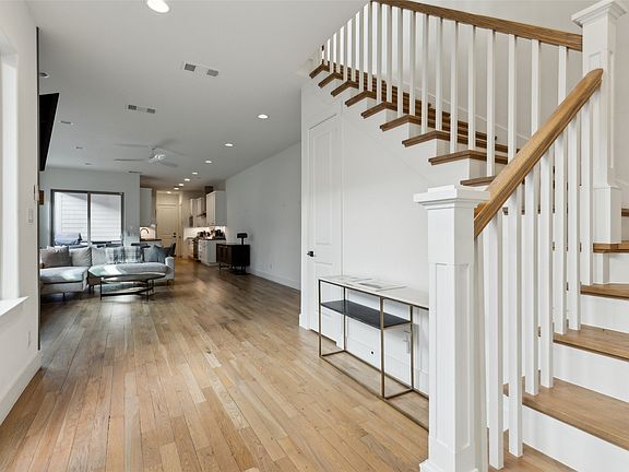 2nd image of 5527 Matalee Ave
