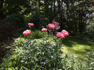 5624 Spring Hill Rd, Coloma, MI 49038