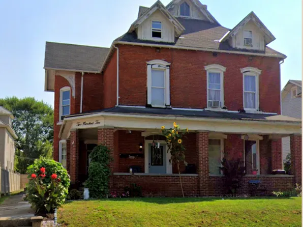 210 S 3rd St, Coshocton, OH 43812