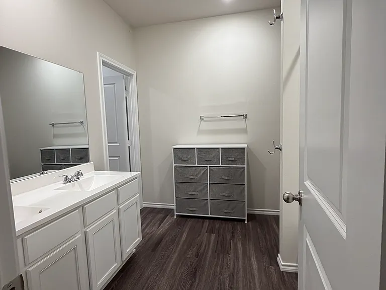 4001 Gregg Tex Rd — Photo 15