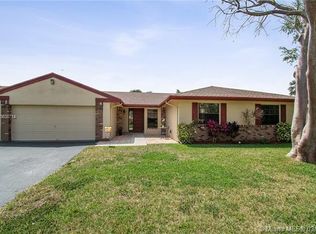 13650 Roanoke St, Davie, FL 33325