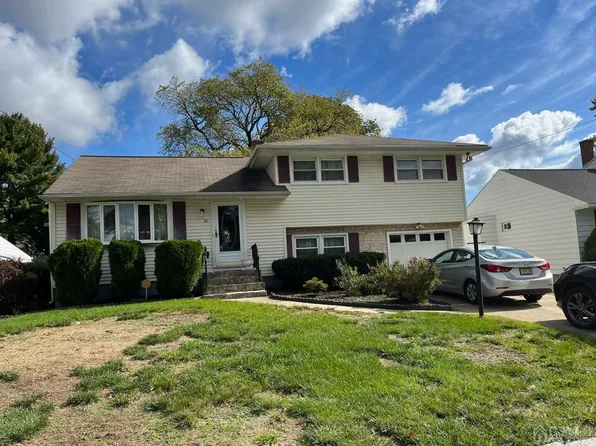 36 Dawes Ave, Ewing, NJ 08638