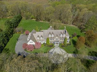 49 Sarles St, Armonk, NY 10504