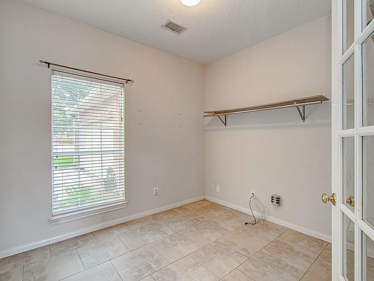 3631 Sunset Meadows Dr — Photo 20