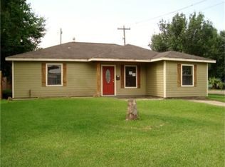 1102 Belshire Rd, Pasadena, TX 77502