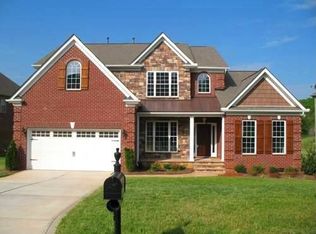 215 McDuffie Ln, Fort Mill, SC 29715