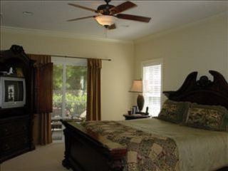 5th image of 137 Chinquapin Dr