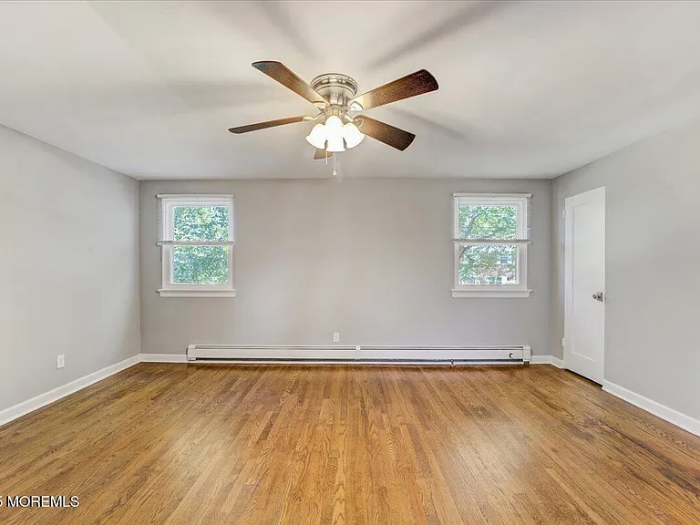 46 Manor Dr #401 — Photo 6