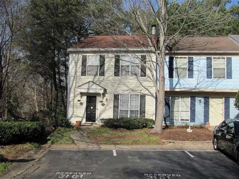 2 bed, 2.5 bath, 1160 sqft, $2,000 — Photo 2