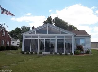 27204 Lakeside Dr, Beloit, OH 44609