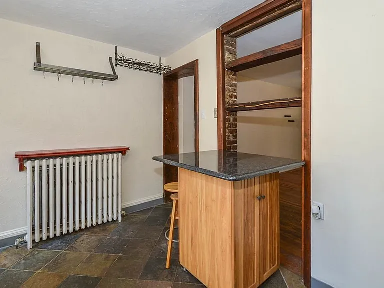 248 S Warnock St — Photo 9
