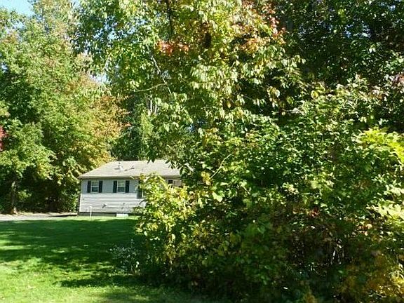 2nd image of 134 Cambridge Rd