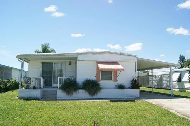 6948 SE Delegate St — Photo 17