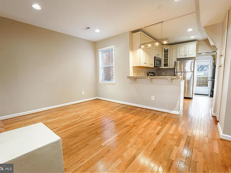 Dining Room Opens to Kitchen