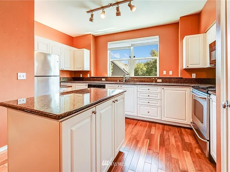 3116 164th St SW #1002 — Photo 17