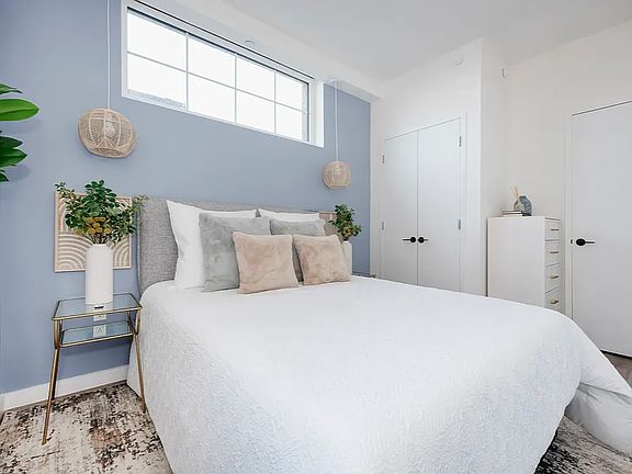 5th image of 1856 Park Ave #15C